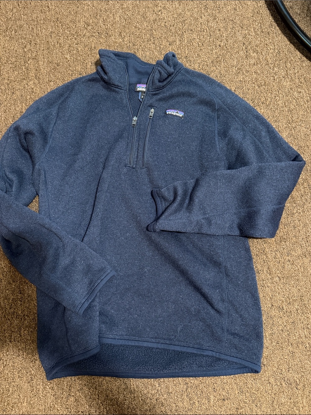 Patagonia Men’s Navy Half-Zip Fleece Pullover
